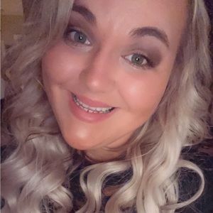 Meet your Posher, Abigayle